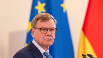 Ukraine-Hilfe: Was Merz’ „Kein Euro fehlt“ wirklich bedeutet | Politik