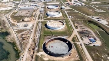 US strategic oil reserve plunges to 44-year low  — ApsnyNews Business News