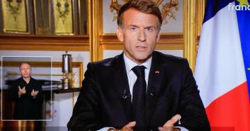 critiqué de toutes parts, Emmanuel Macron promet d’être « intraitable »