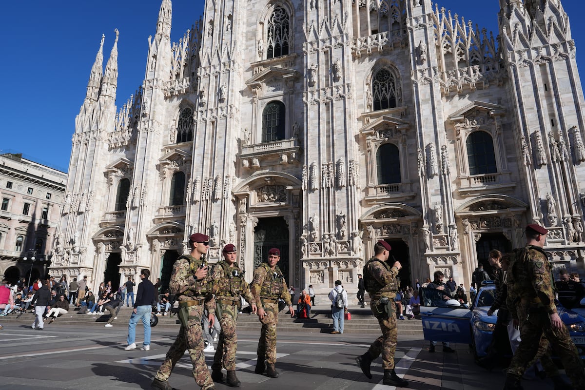 La temida jornada de protestas en Italia transcurre sin incidentes y con la detención del presunto promotor en redes de los disturbios | Internacional