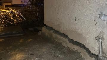 Mersin’de 3 katlı binanın zemini çöktü: 40 kişi tahliye edildi