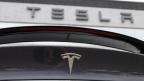 Tesla’nın net karı üçüncü çeyrekte azaldı